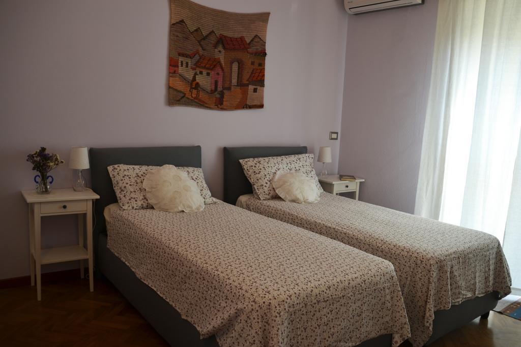 B&B Velardi Viagrande Kamer foto